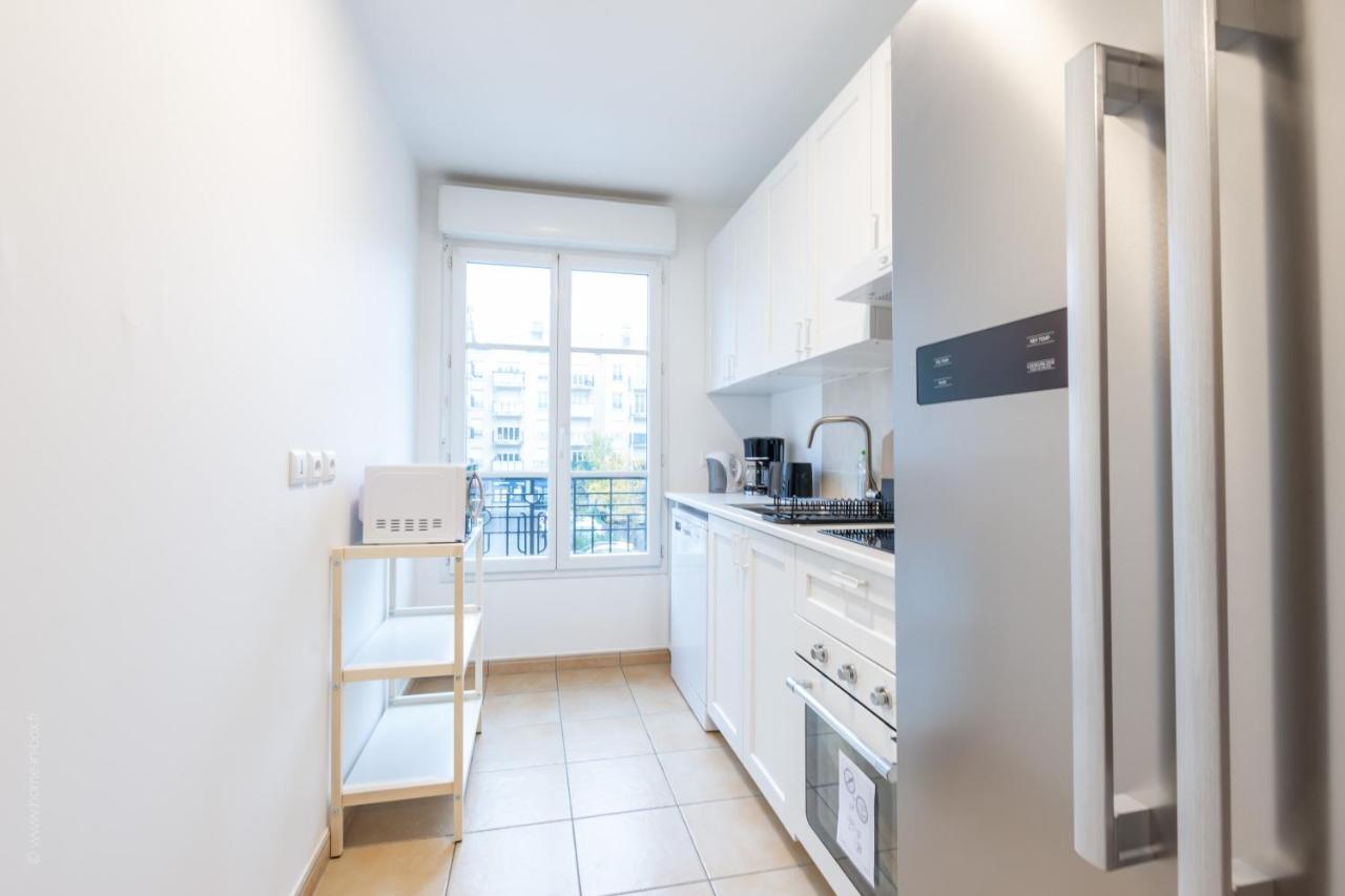 Mindset For 7 - Fairytale Factory Apartment Bussy-Saint-Georges Luaran gambar