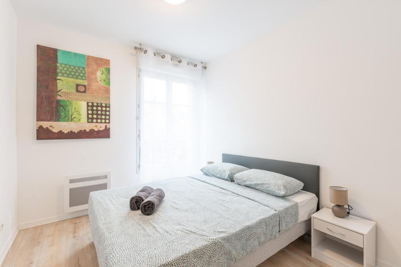 Mindset For 7 - Fairytale Factory Apartment Bussy-Saint-Georges Luaran gambar