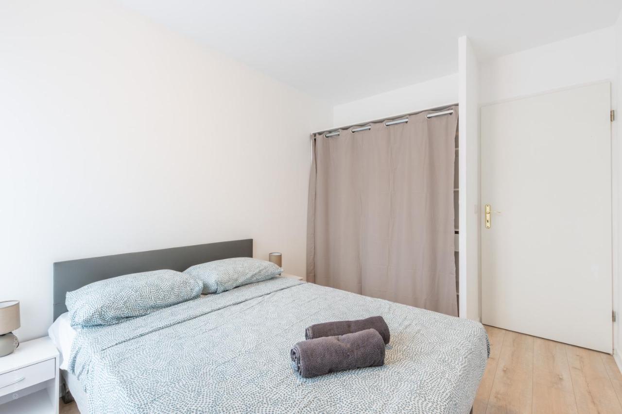 Mindset For 7 - Fairytale Factory Apartment Bussy-Saint-Georges Luaran gambar