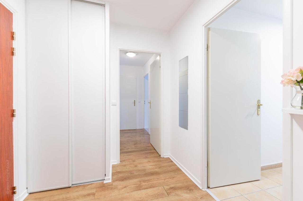 Mindset For 7 - Fairytale Factory Apartment Bussy-Saint-Georges Luaran gambar